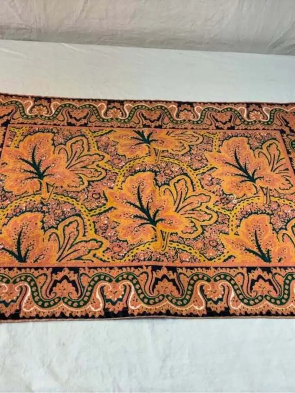 Set of 4 Paisley Floral Placemats